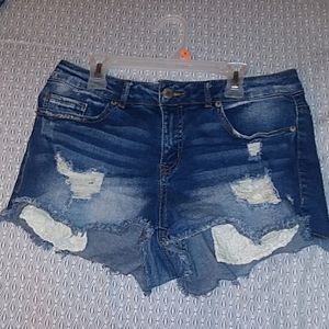 Mini shorts